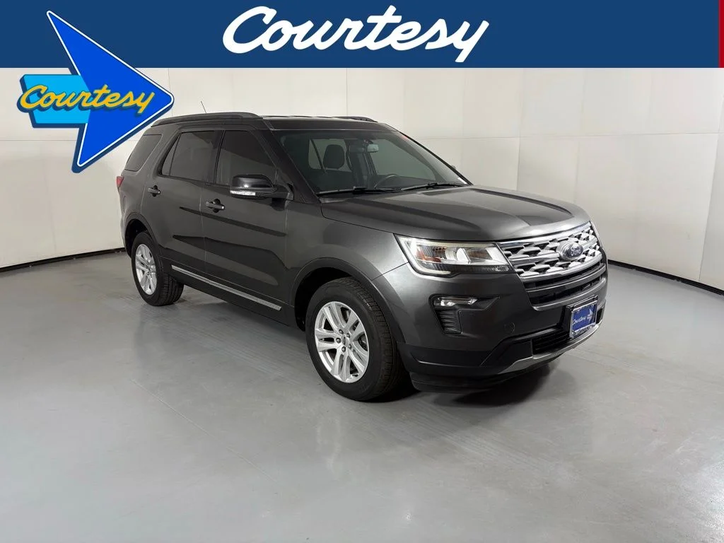 2018 Ford Explorer XLT 4WD's photo