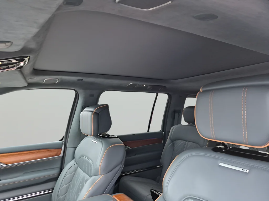 Used 2024 White Jeep Series III image 34