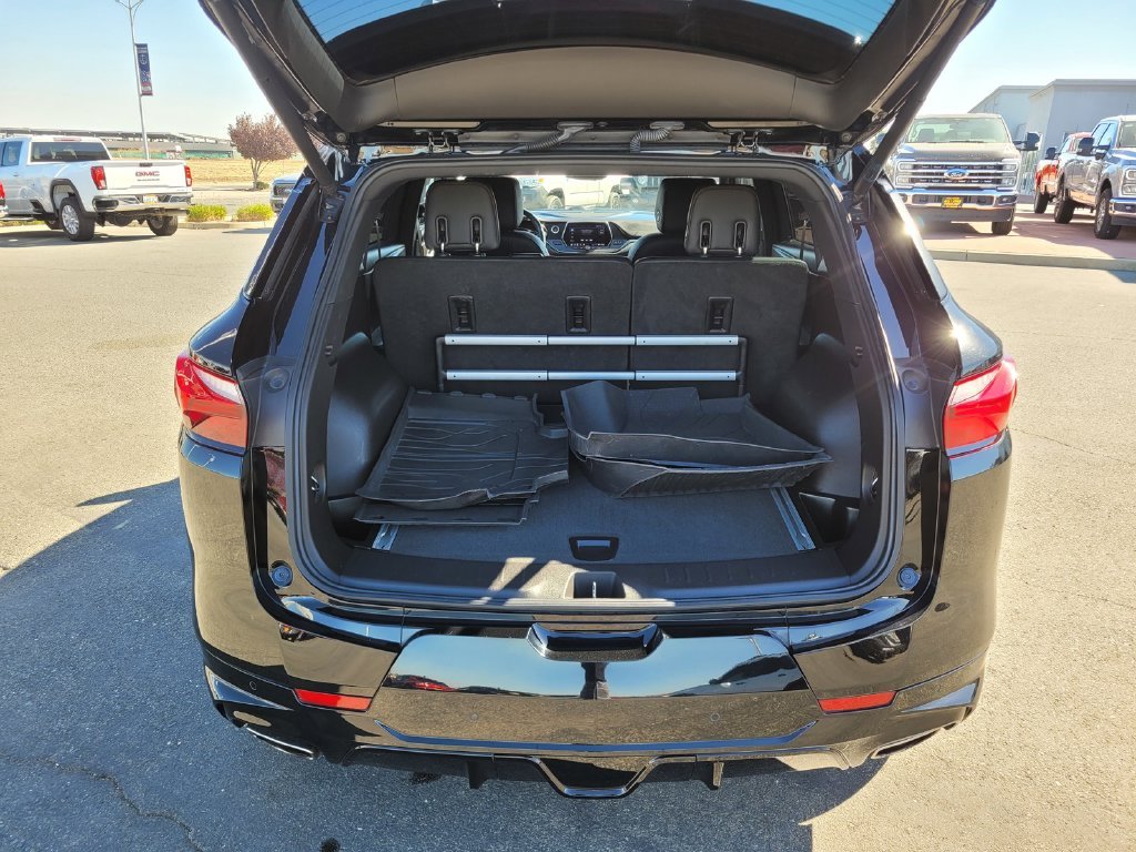 Certified Used 2019 Black Chevrolet RS image 9