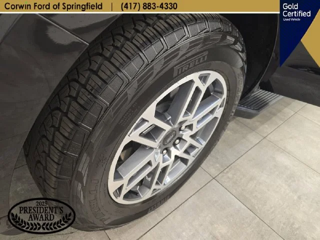 Certified Used 2025 Agate Black Metallic Ford Active image 42