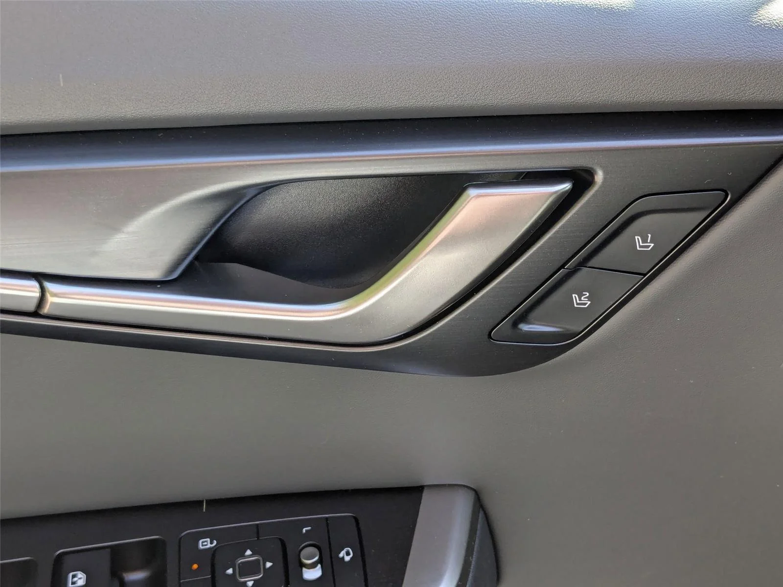 2025 Kia EV6 Wind - Photo 12
