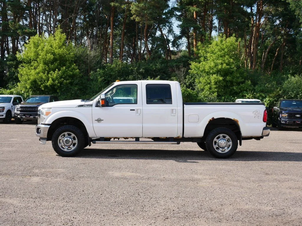 Used 2012 White Ford Lariat image 5