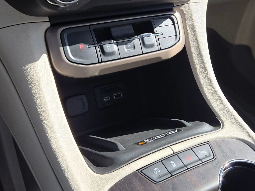 Used 2023 Black GMC Denali image 30