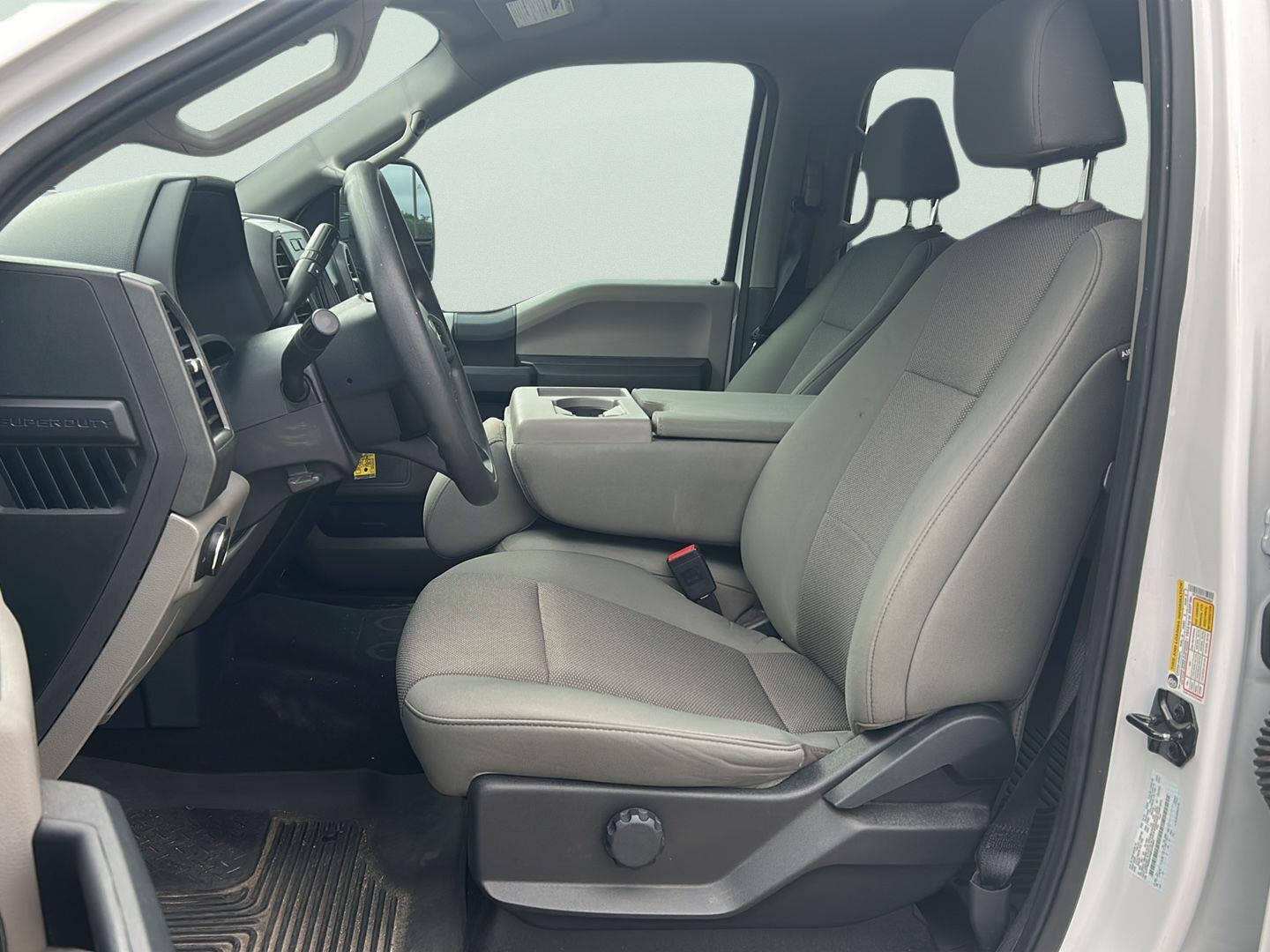 Used 2022 Oxford White Ford XL image 8