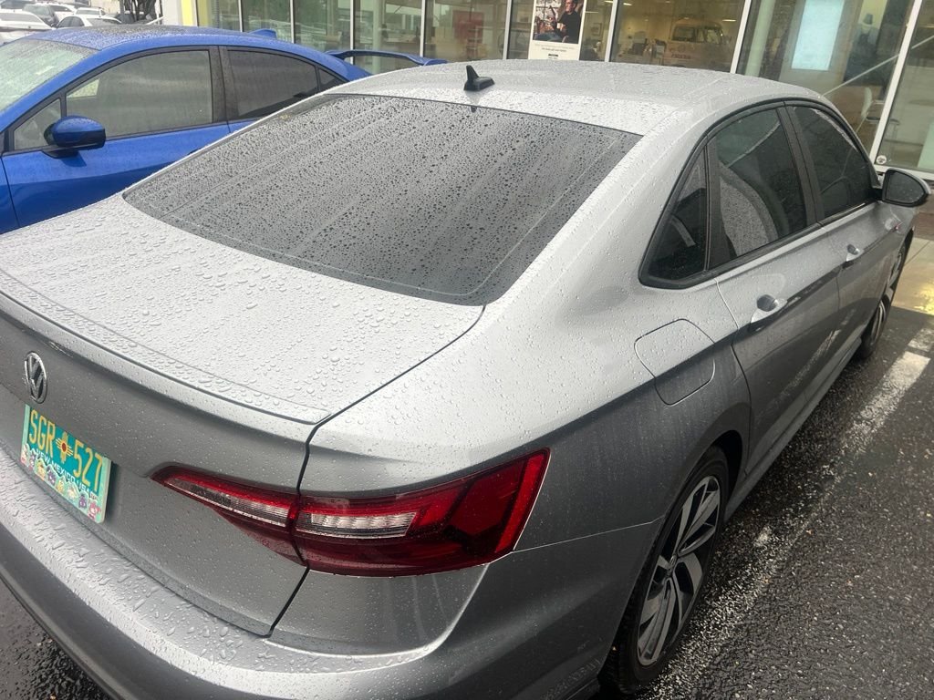 Used 2020 Silver Volkswagen 2.0T S image 5