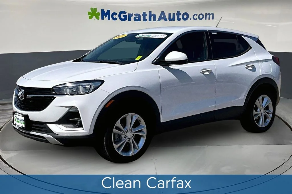 Used 2021 White Buick Preferred image 3