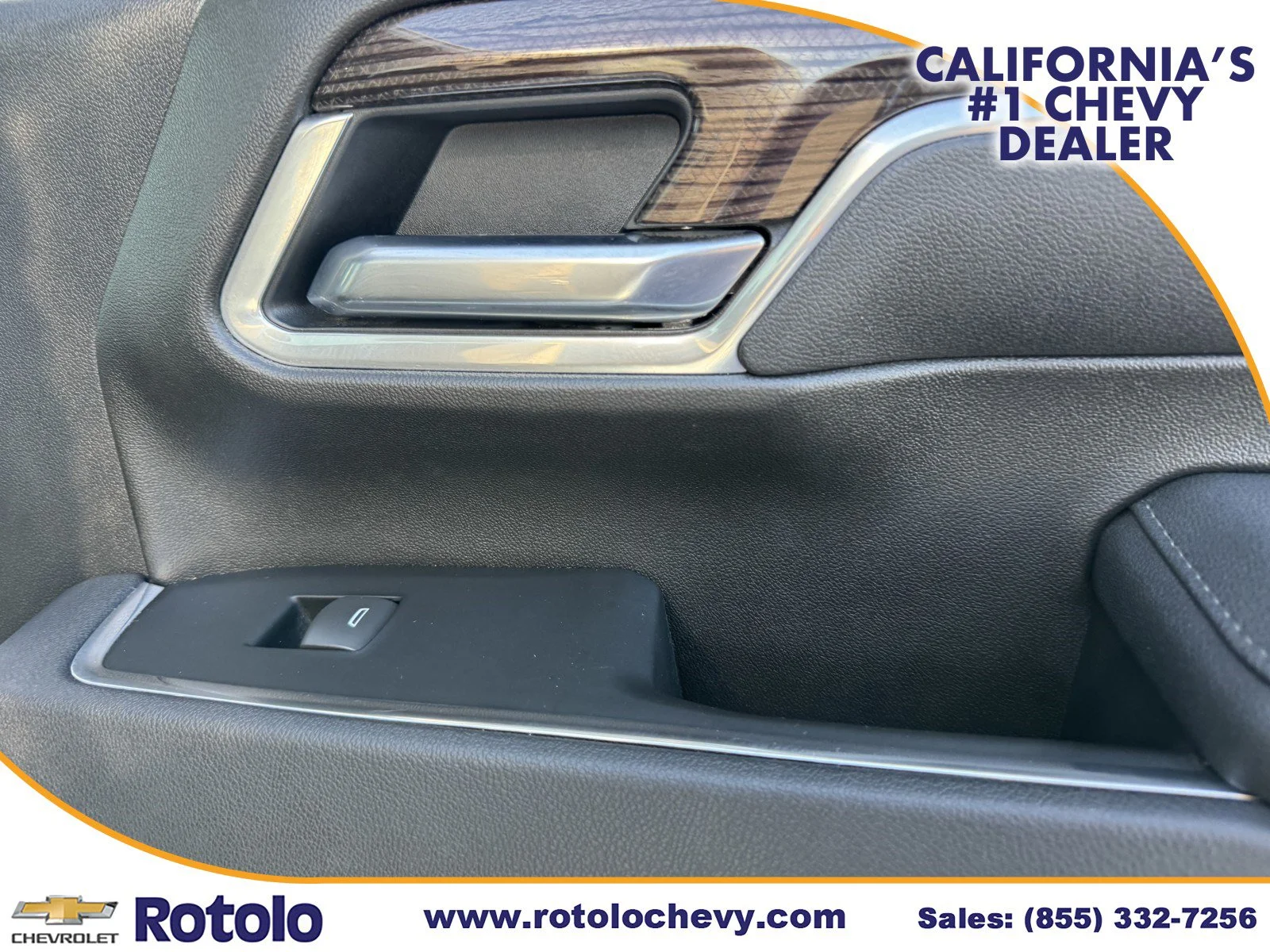 Used 2025 Summit White Chevrolet LT image 13