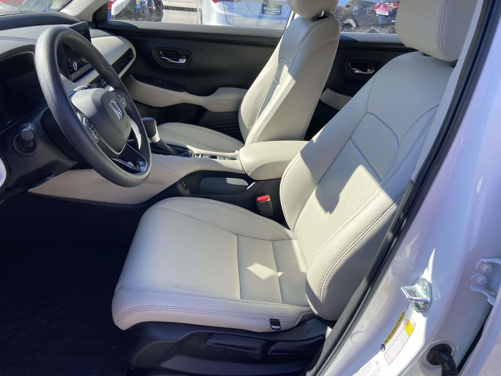Used 2024 White Honda LX 2WD CVT image 11