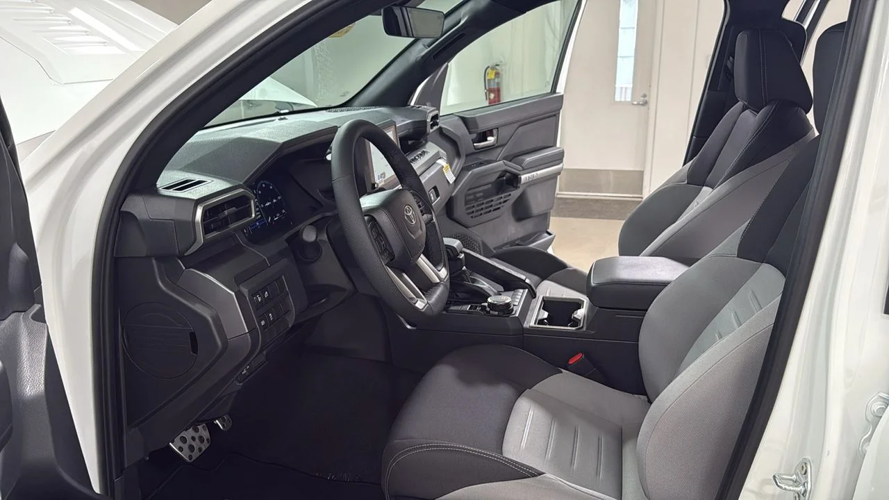 2026 Toyota Tacoma TRD Sport - Photo 12