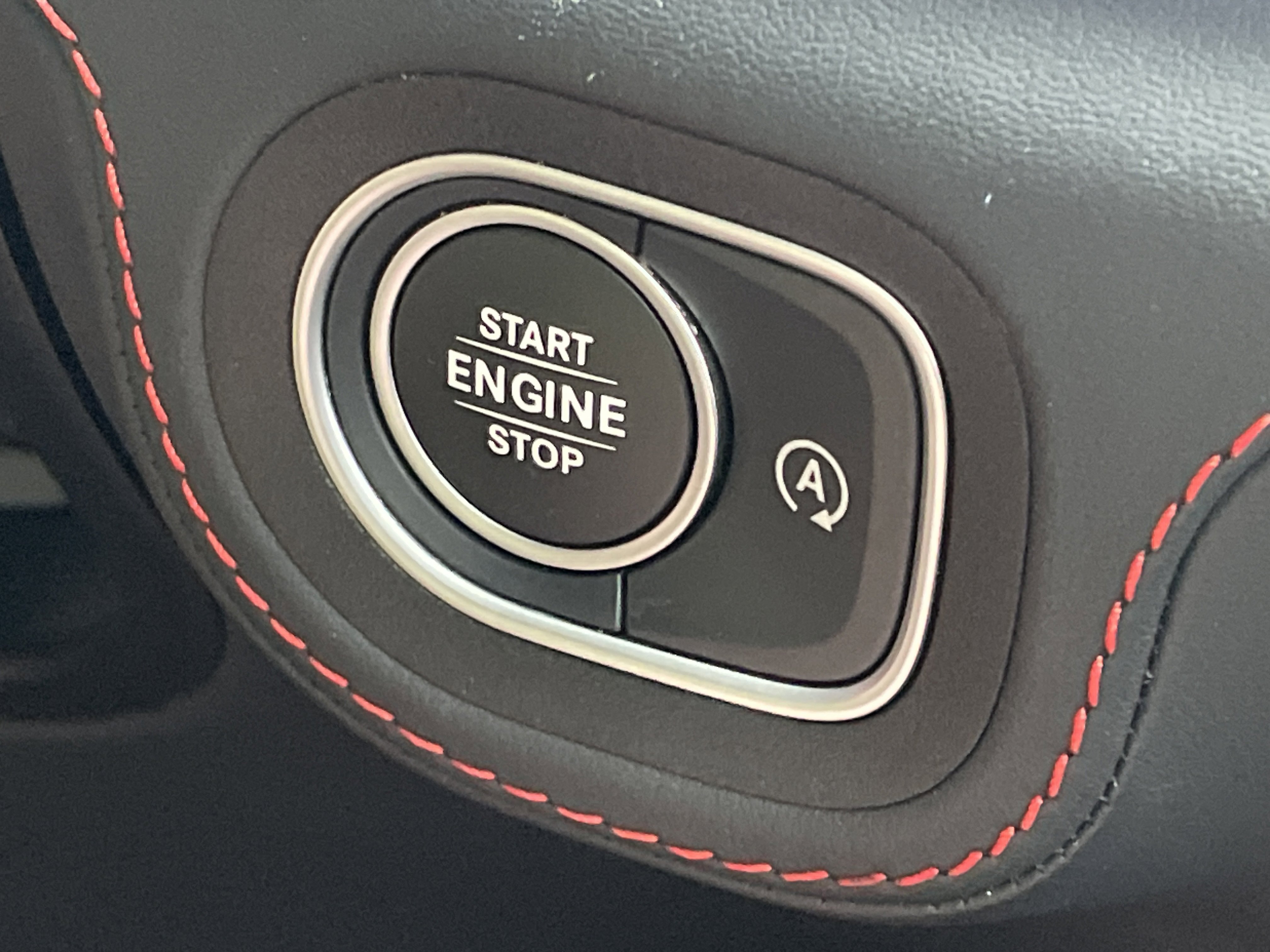Certified Used 2025 MANUFAKTUR Moonlight White Metallic Mercedes-Benz AMG® GLE 53 4MATIC®+ Coupe image 30