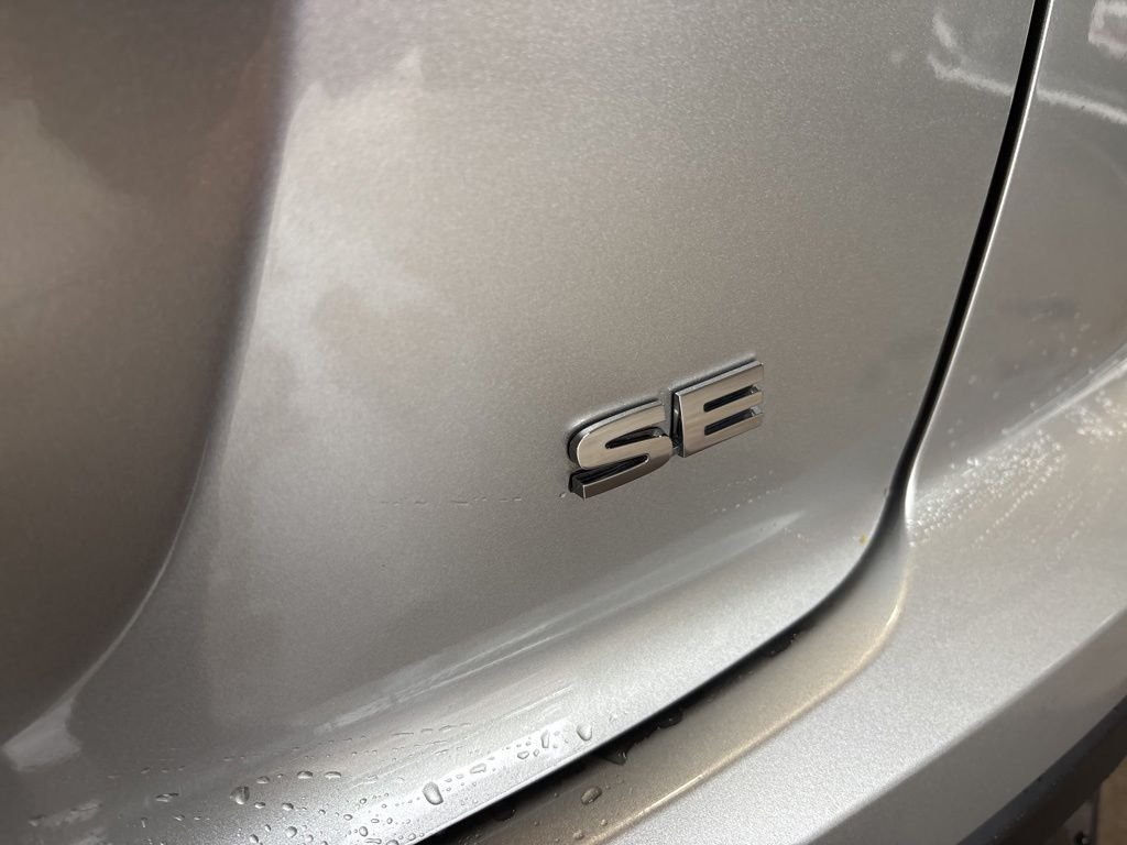2024 Mitsubishi Eclipse Cross SE - Photo 31