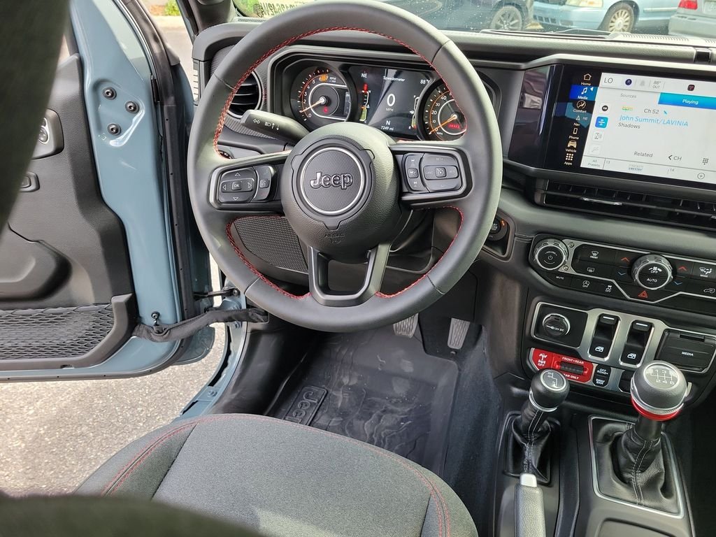 Used 2024 Gray Jeep Rubicon image 14