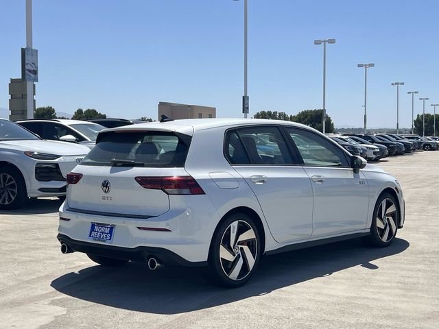 New 2026 White/off-white Volkswagen S image 26