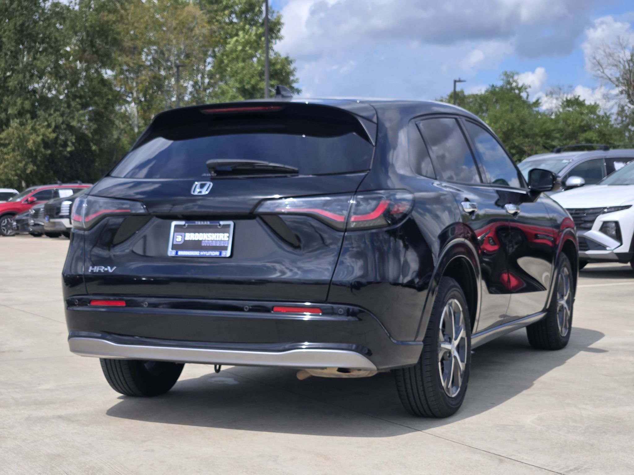 Used 2025  Honda EX-L image 6