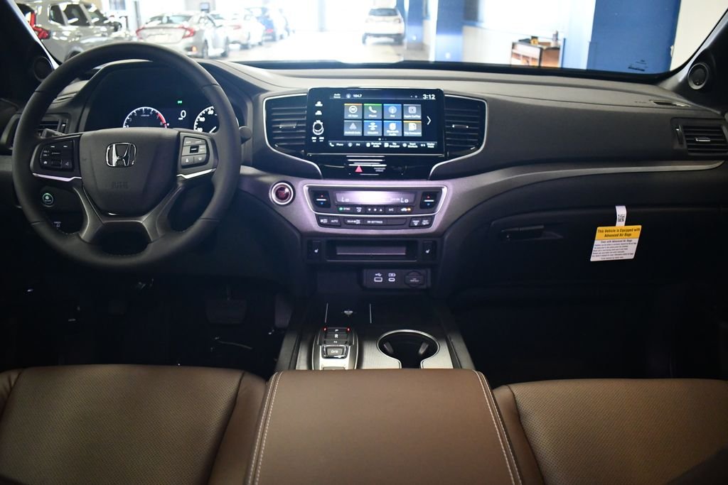New 2026 Crystal Black Pearl Honda RTL image 10