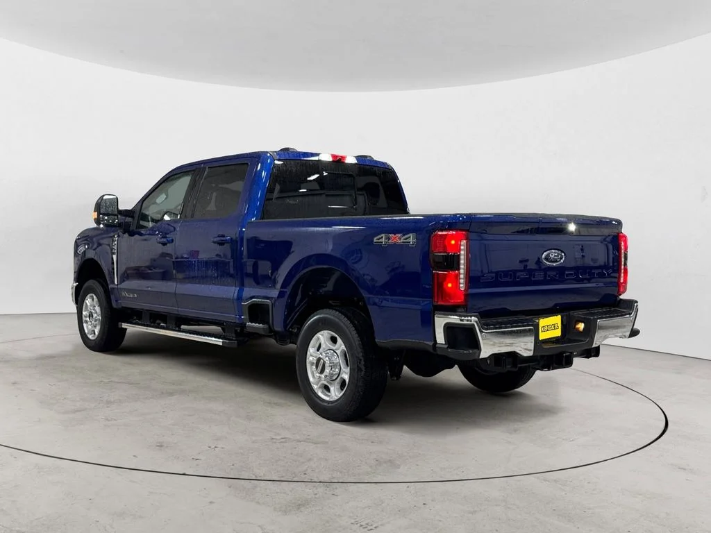 New 2026 Blue Ford XLT image 3