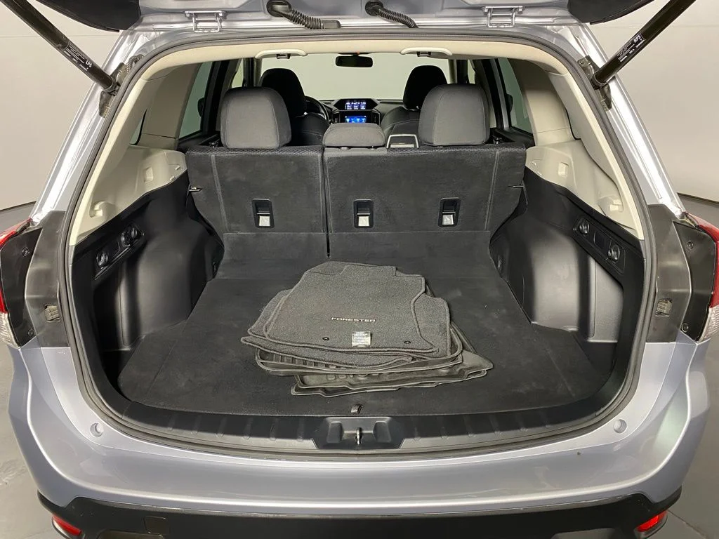 2022 Subaru Forester Premium - Photo 26
