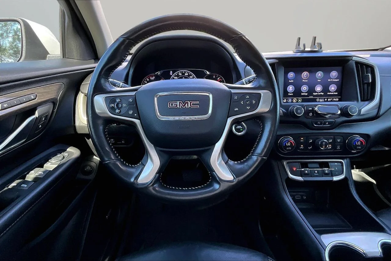 Certified Used 2022 White GMC Denali image 10