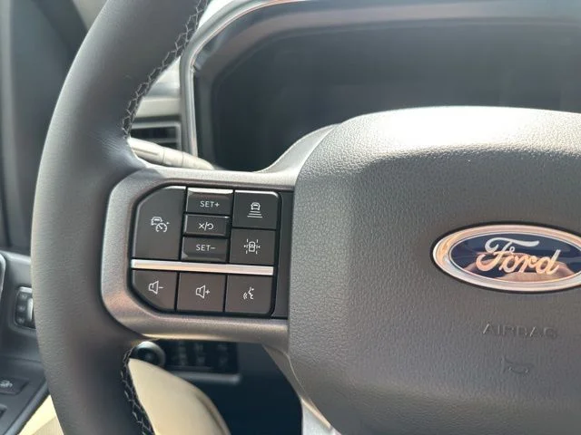 2025 Ford F-250 Super Duty Lariat - Photo 38
