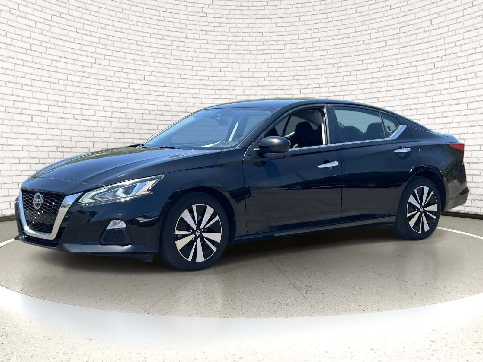 2022 Nissan Altima SV - Photo 11