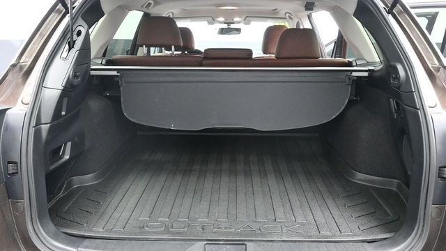 Used 2019 Brown Subaru 2.5i image 15