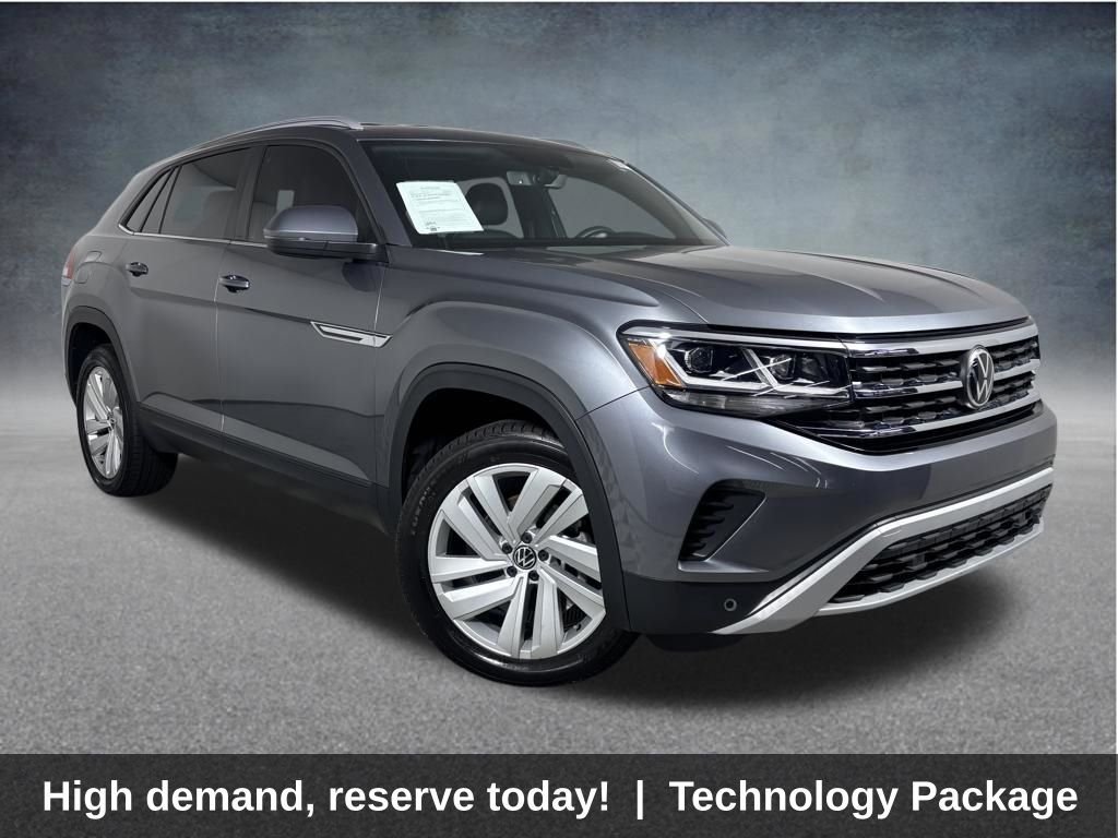 2022 Volkswagen Atlas Cross Sport SE w/Tech