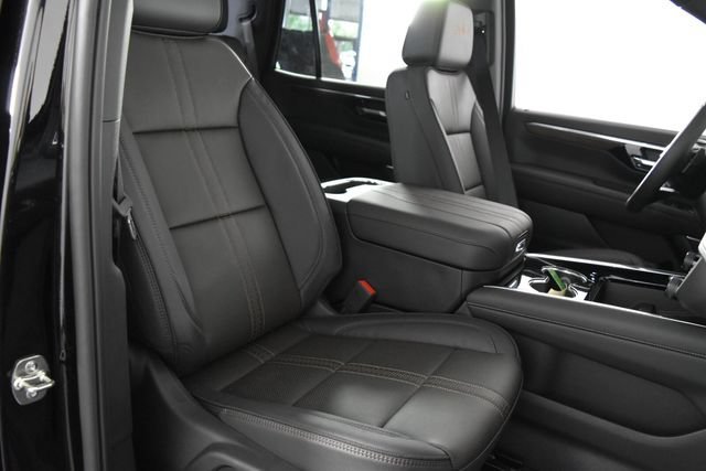 New 2026 Black Chevrolet High Country image 40