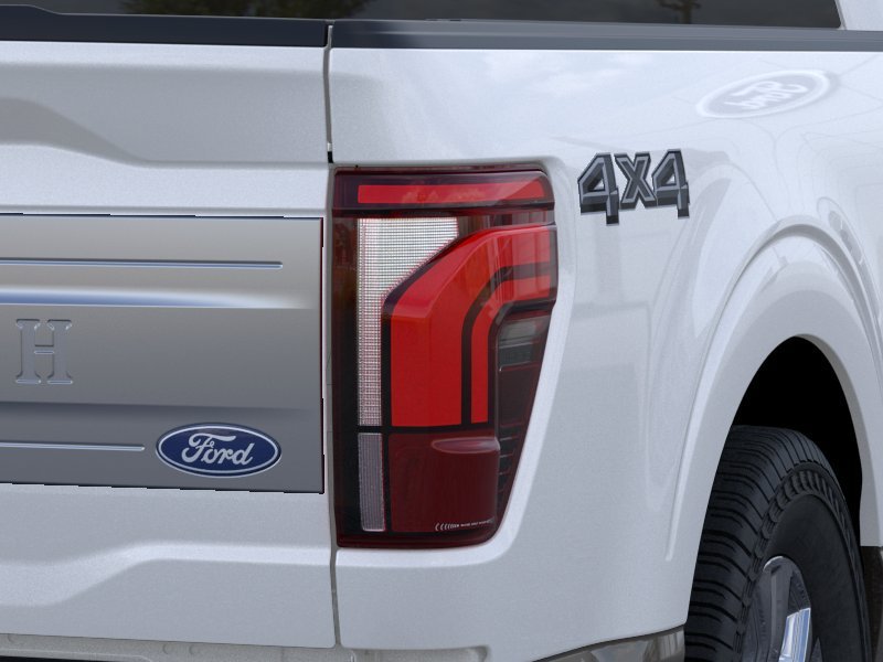New 2026 Star White Metallic Tri-Coat Ford King Ranch® image 21