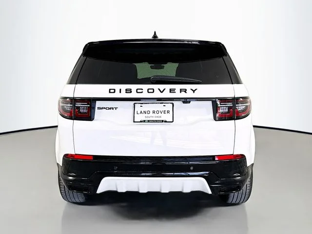 New 2026 White Land Rover Landmark image 6