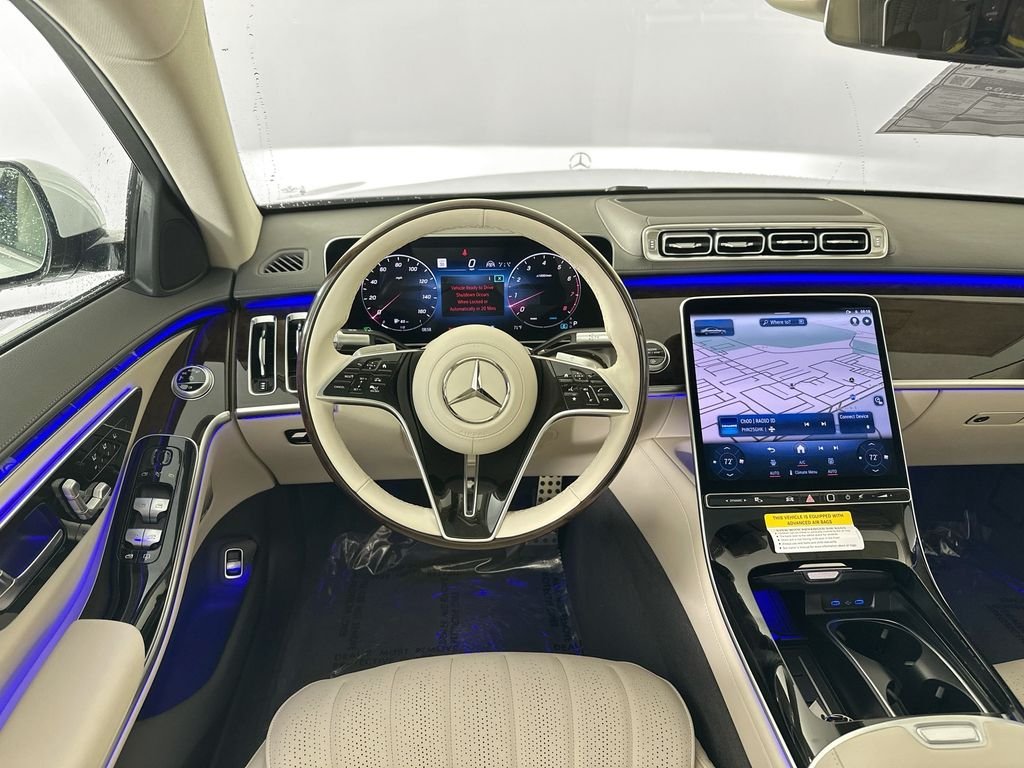 New 2026 MANUFAKTUR Moonlight White Metallic Mercedes-Benz S 500 image 24