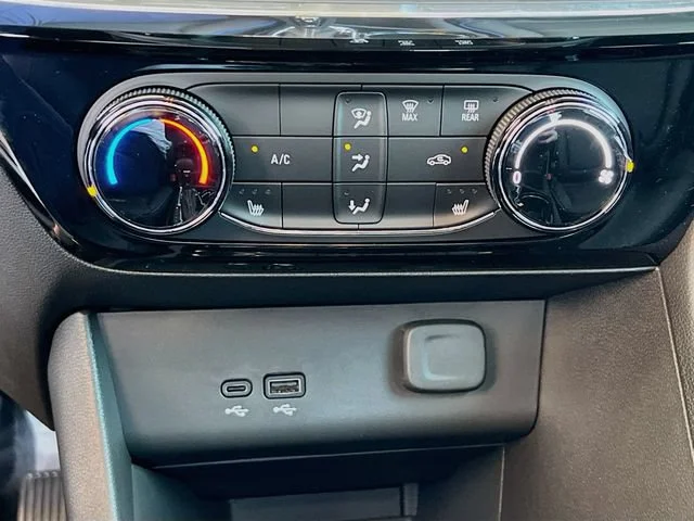 2026 Buick Encore GX Sport Touring - Photo 11