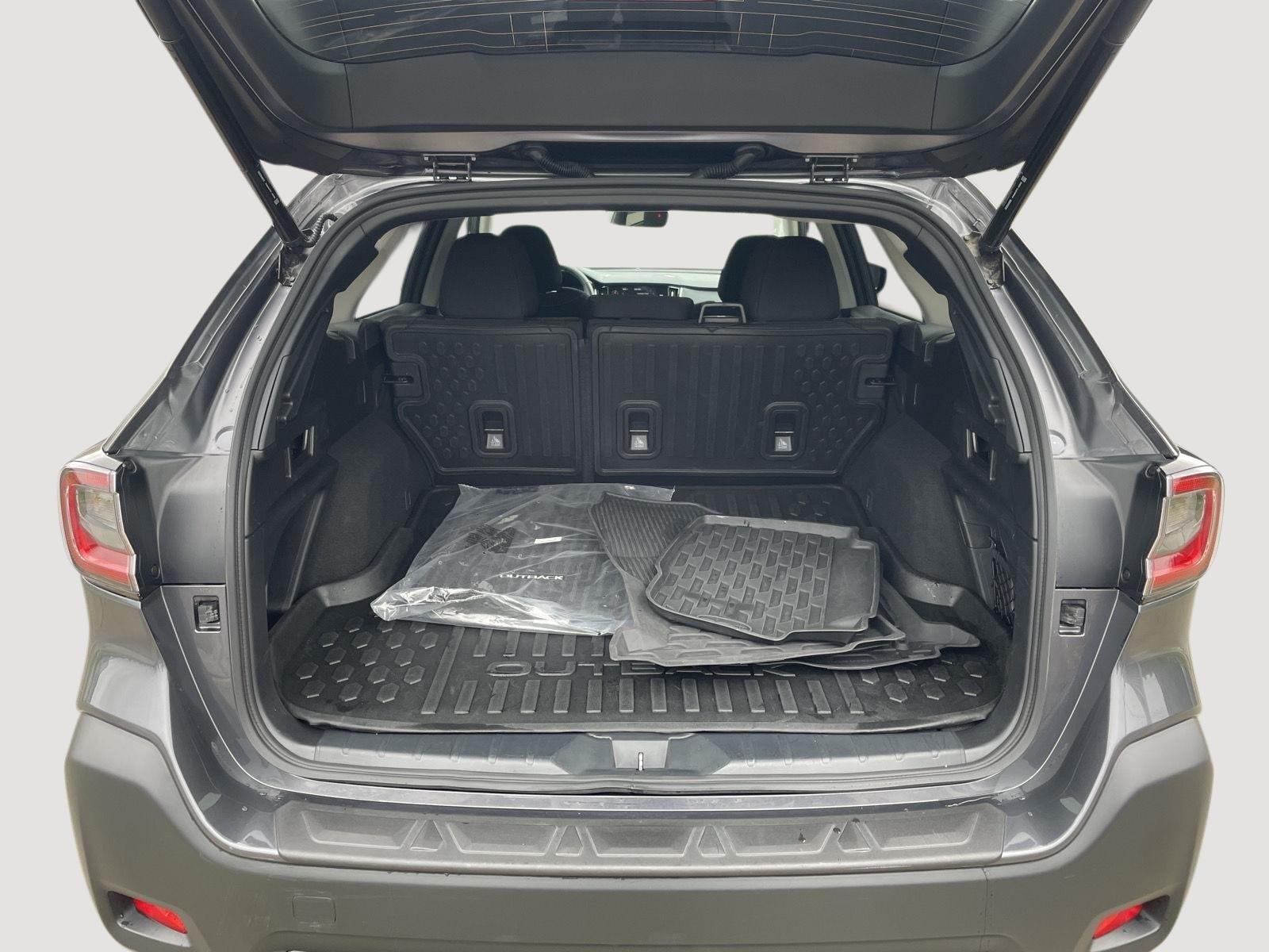 Used 2025 Magnetite Gray Metallic Subaru Premium image 7