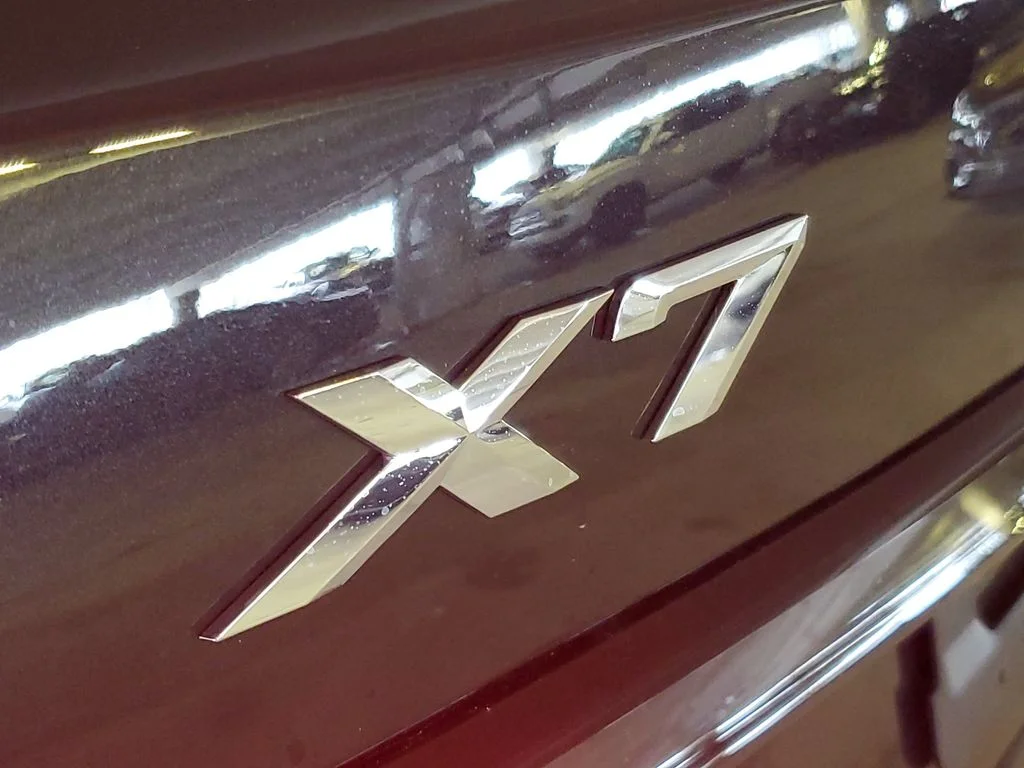 New 2027 Black BMW xDrive40i image 6