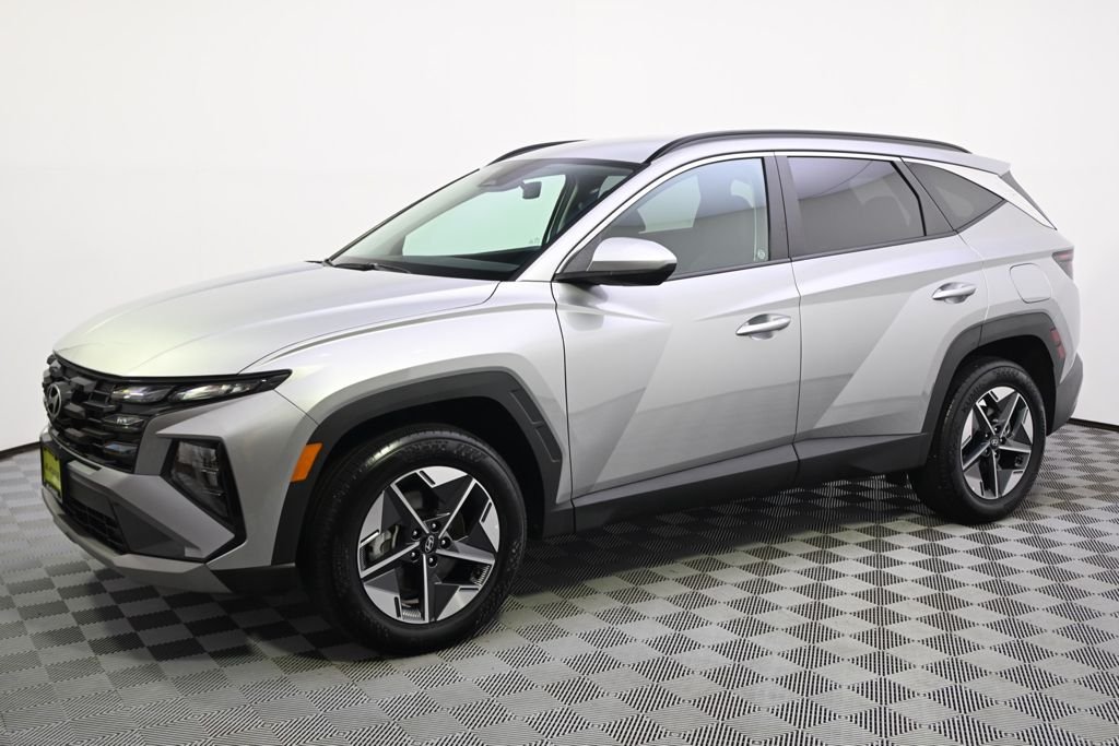 Certified 2025 Hyundai Tucson SEL with VIN 5NMJBCDE5SH543062 for sale in St. Louis Park, Minnesota