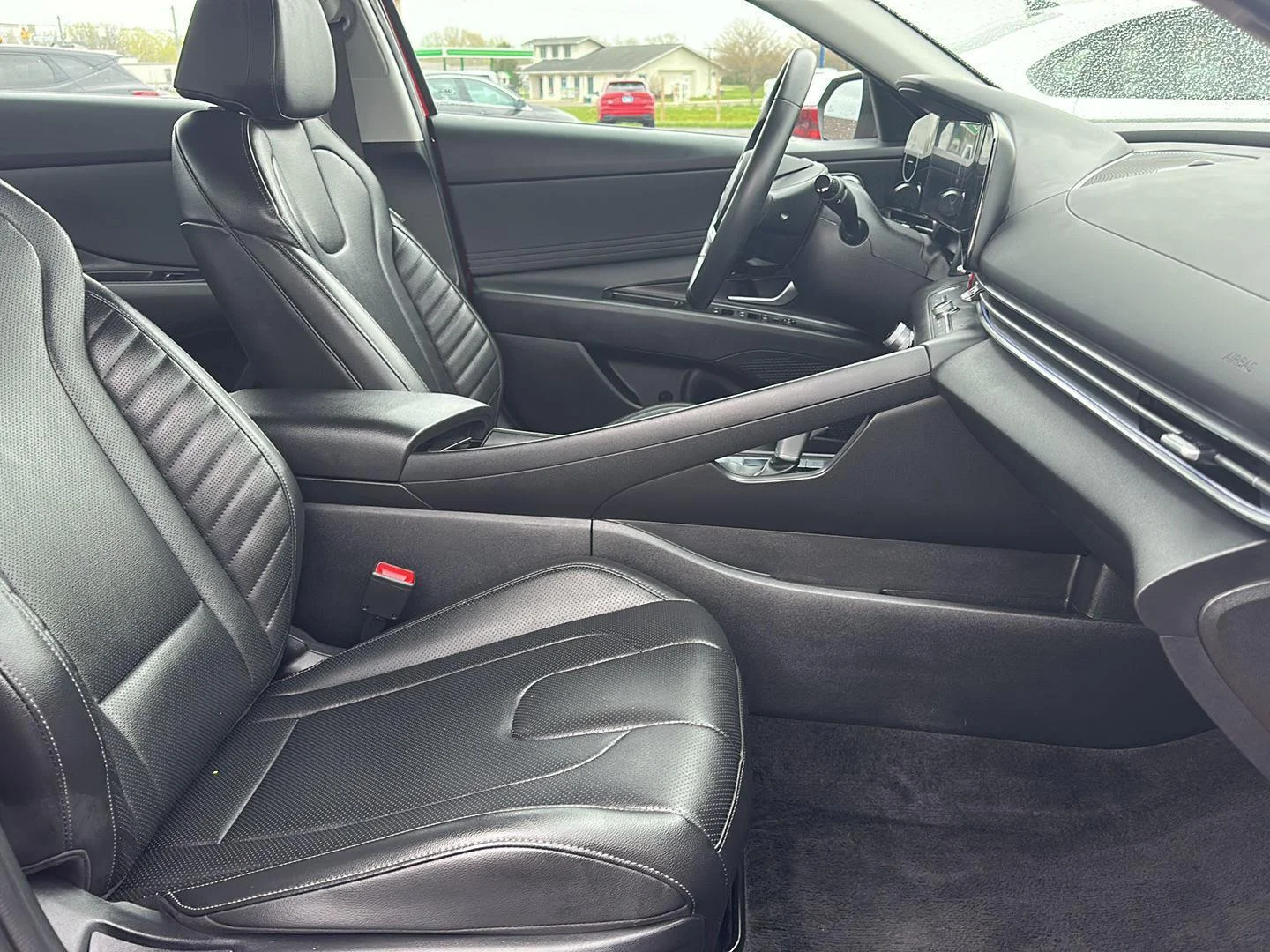 Used 2025 Red Hyundai Limited image 16