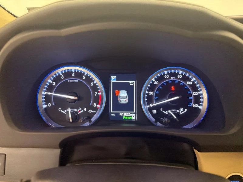 Used 2017 Red Toyota Limited image 25
