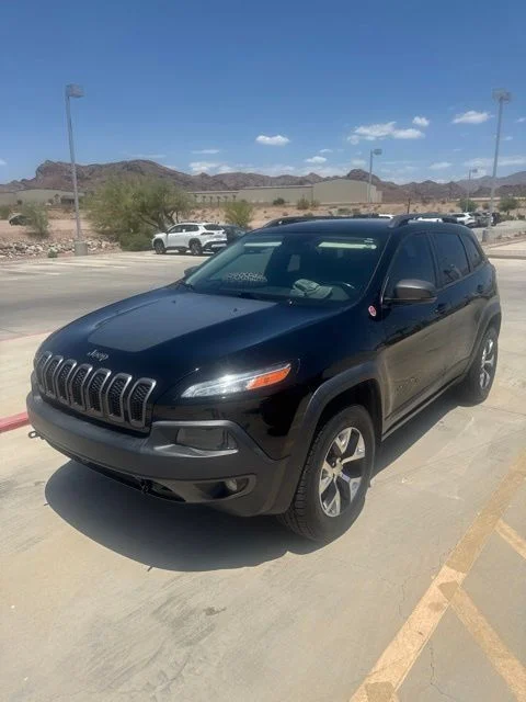Used 2018 Black Jeep Trailhawk image 1