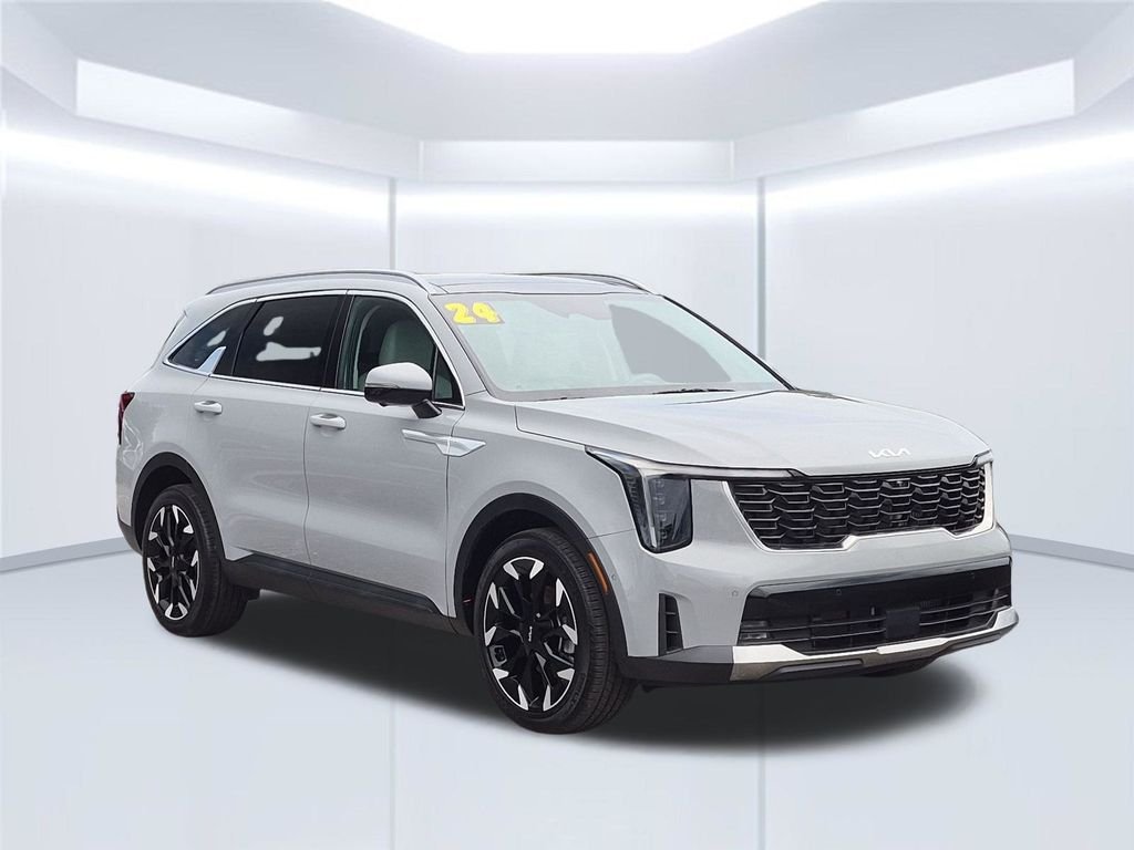 Used 2024 Gray Kia SX image 9