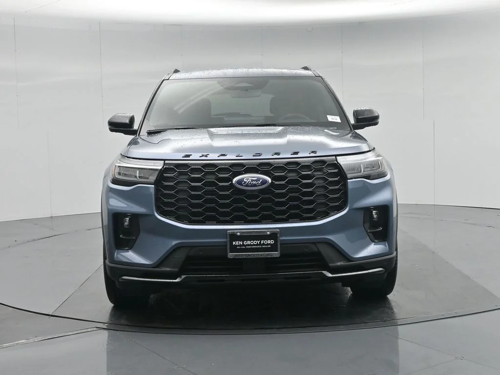 New 2026 Vapor Blue Metallic Ford ST-Line image 24