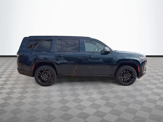 New 2026 Fathom Blue Pearlcoat Jeep Summit Obsidian image 8