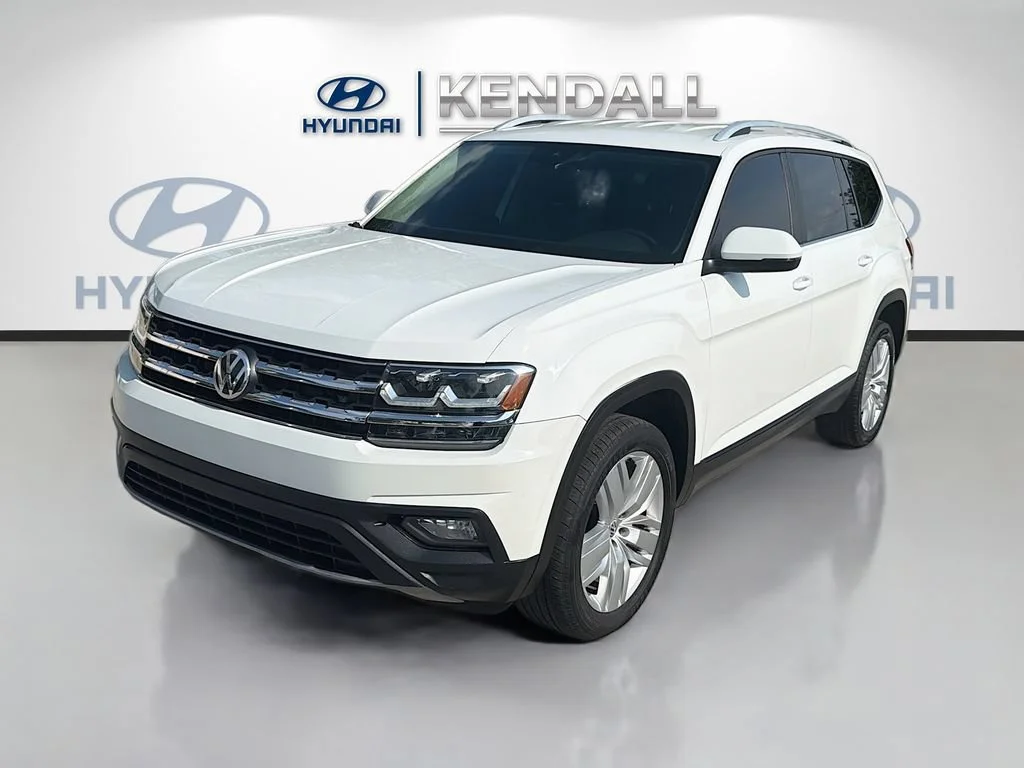 Certified Used 2019 Pure White Volkswagen 3.6L V6 SE w/Technology image 3