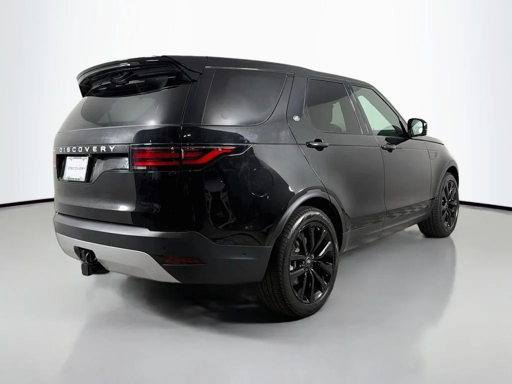 New 2026 Santorini Black Land Rover S image 5