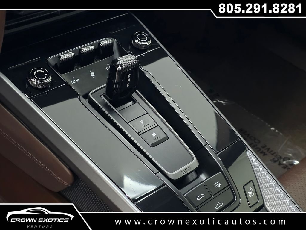 Used 2020  Porsche Carrera image 14