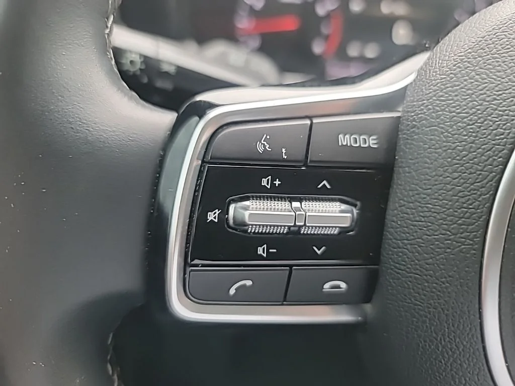 Certified Used 2023 Silver Kia S image 24