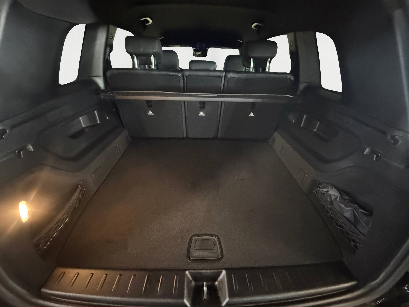 Certified Used 2025 Black Mercedes-Benz GLB 250 image 19