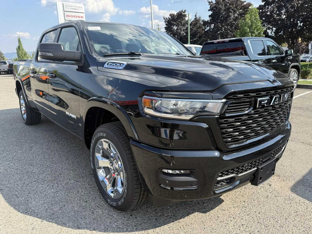 New 2026 Black RAM Big Horn image 9