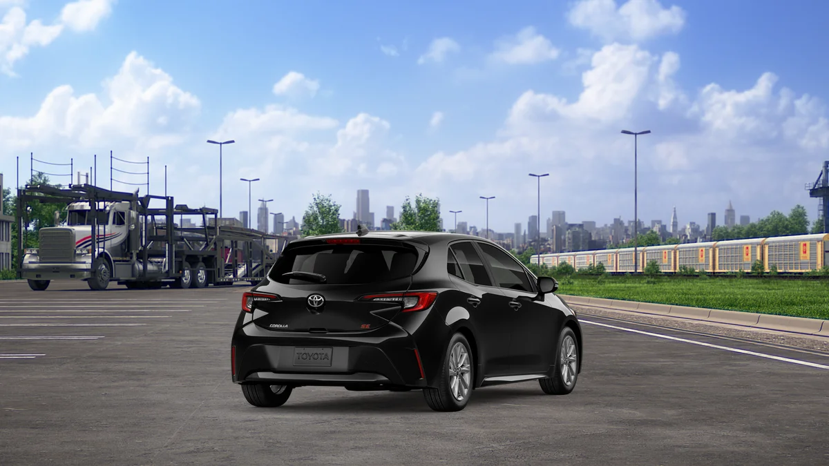 New 2027 Inked Toyota SE image 9