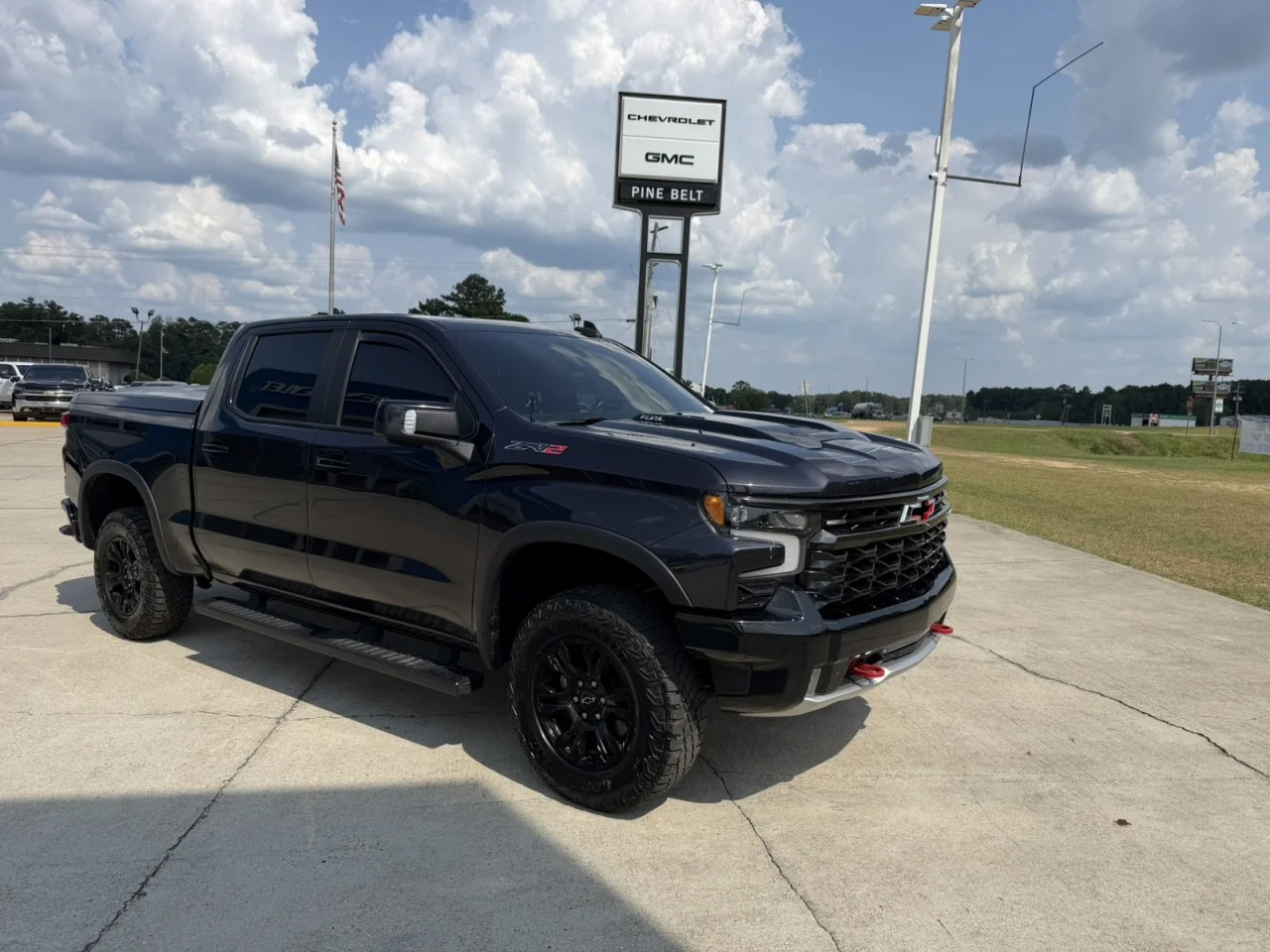 Used 2022 Dark Ash Metallic Chevrolet ZR2 image 5