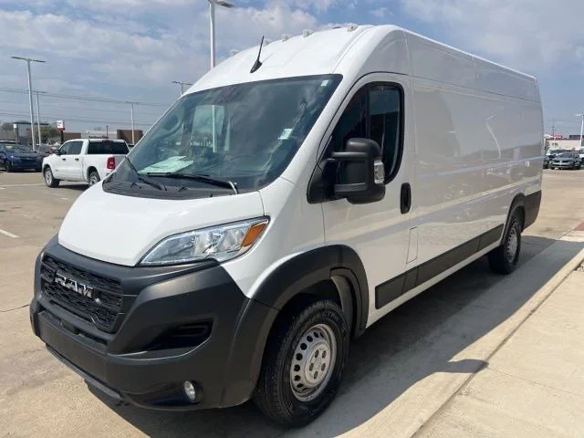 Used 2025 White Ram High Roof image 7
