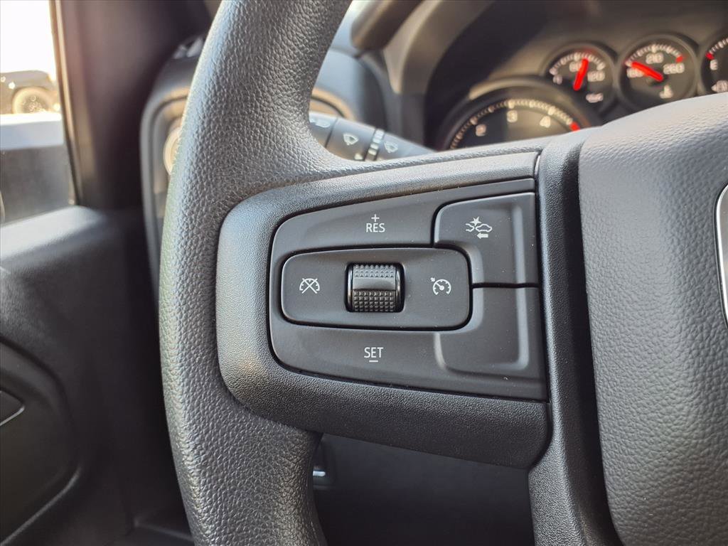 2026 GMC Sierra 3500HD Pro - Photo 9